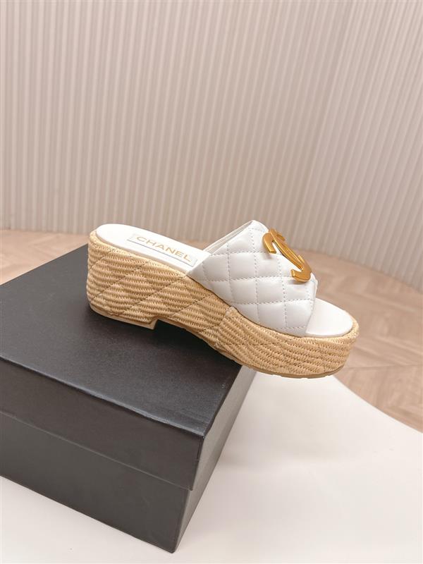 20251128184434411 270